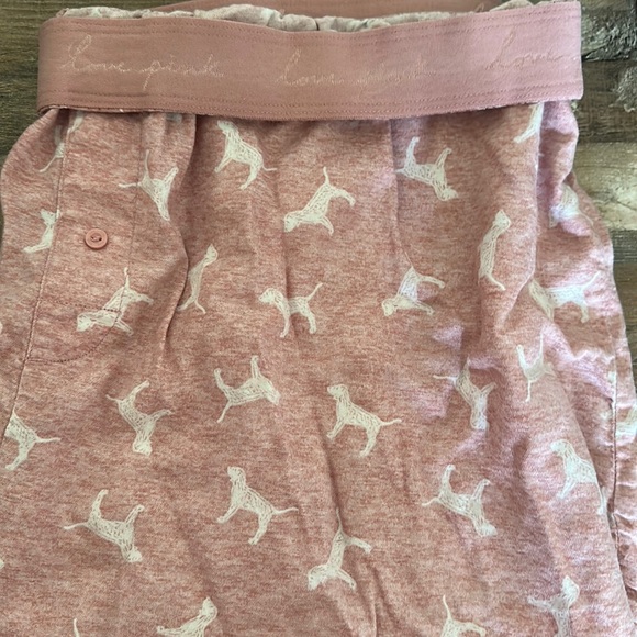 PINK flannel boxy pajama shorts. XL. - Picture 1 of 5